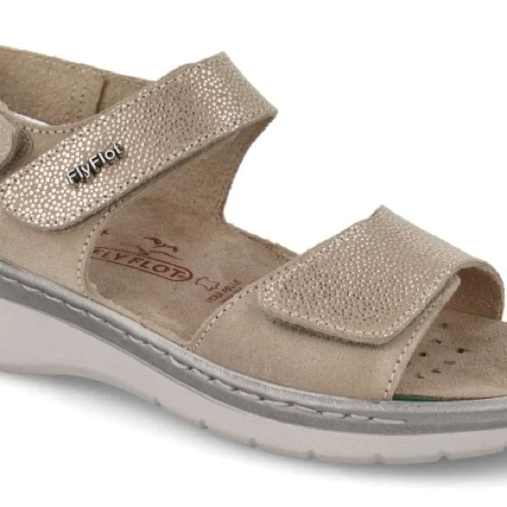 Fly Flot Sandals